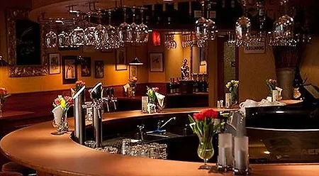 Restaurant & Casino De Nachtegaal Hotel Lisse