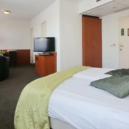 Restaurant & Casino De Nachtegaal Szálloda 4*