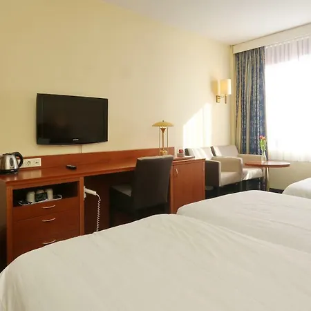 Szálloda Restaurant & Casino De Nachtegaal Lisse