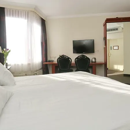 Restaurant & Casino De Nachtegaal Lisse