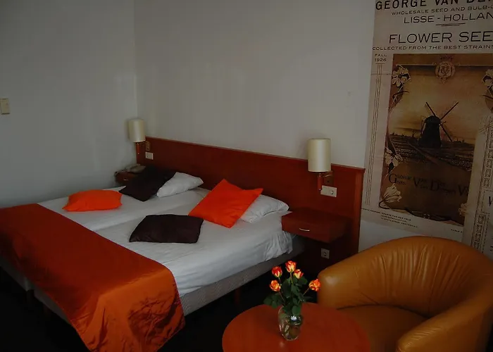 Restaurant & Casino De Nachtegaal 4* Lisse